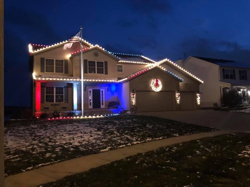BNI Seasonal Lighting | Bloomington IL | Holiday & Christmas Lighting Pros